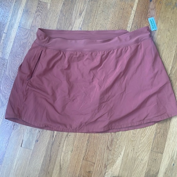 NWT OLD NAVY High-Waisted StretchTech Skort Color: Apple Cinnamon 3x - Picture 2 of 6